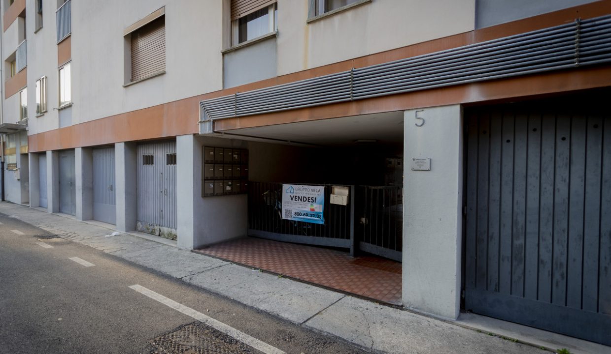 024__GRUPPOVELAesterni