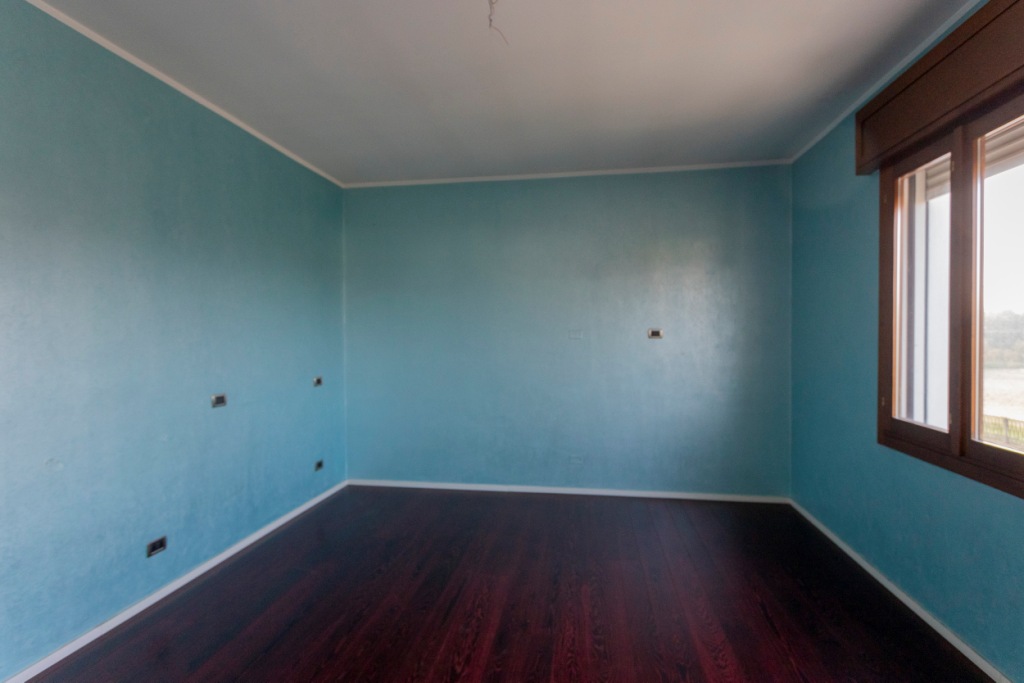 031__GRUPPOVELAcamera2