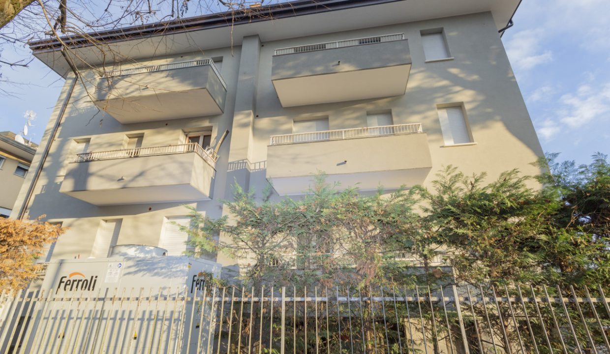 003__GRUPPOVELAesterni (1)