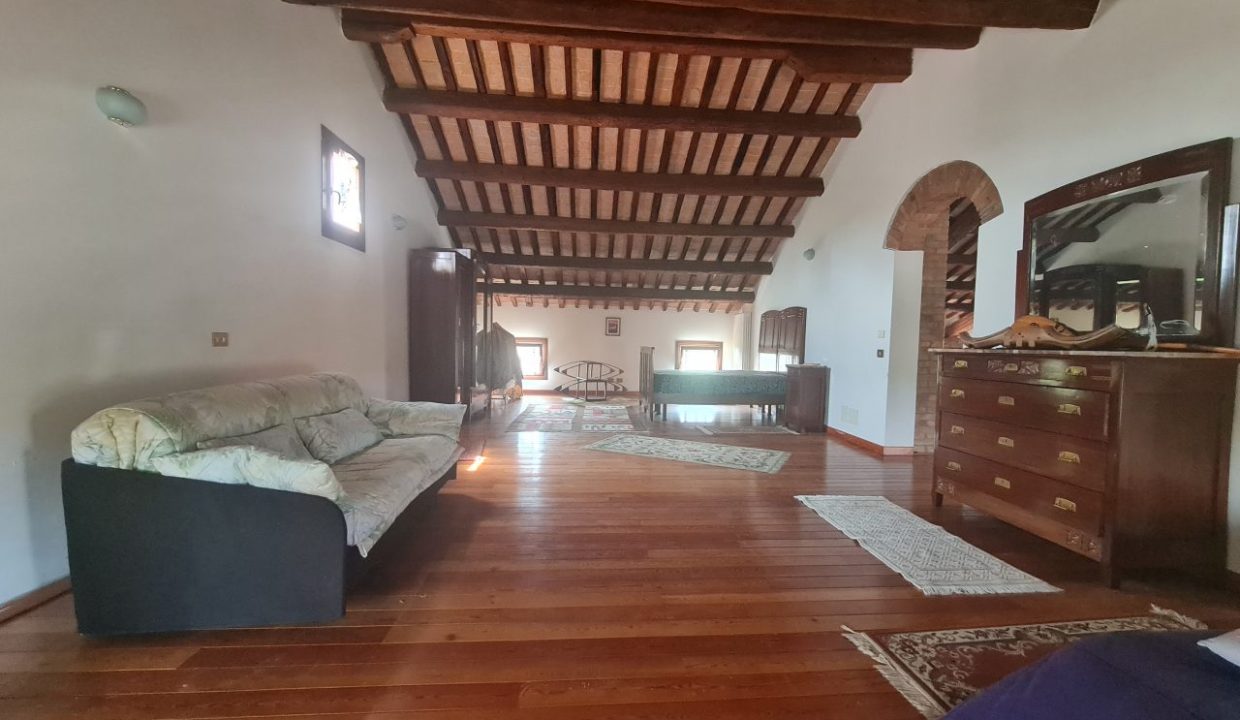 Gruppo Vela - Tribano camera primo piano 2