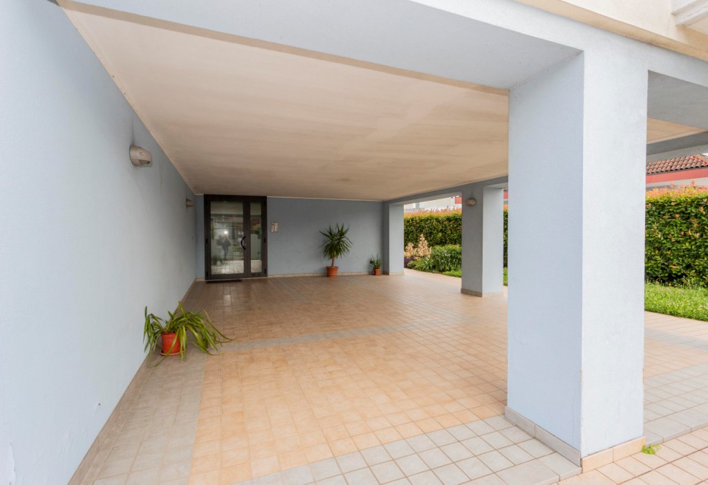 04 appartamento trilocale cartura portico ingr