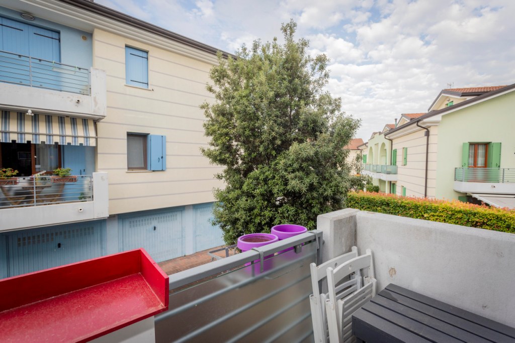 16 appartamento trilocale cartura poggiolo1 (2)