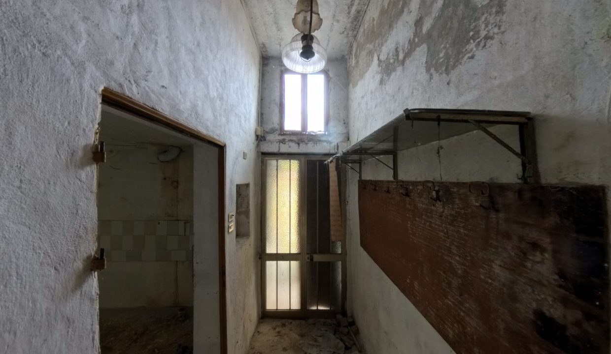 DCIMCamera01IMG_20250806_124937_00_299.ins