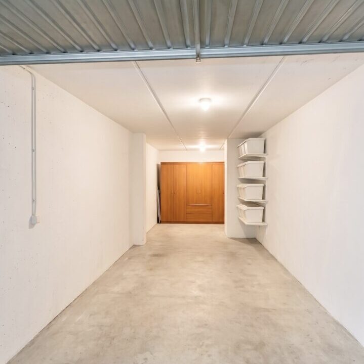 023 Garage