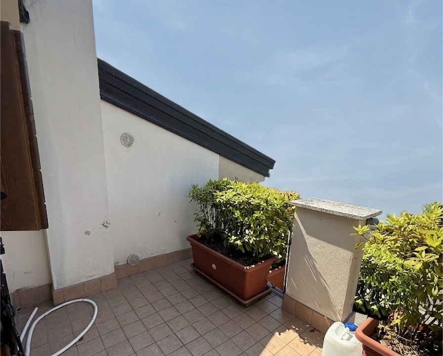 023 Terrazzo abitabile