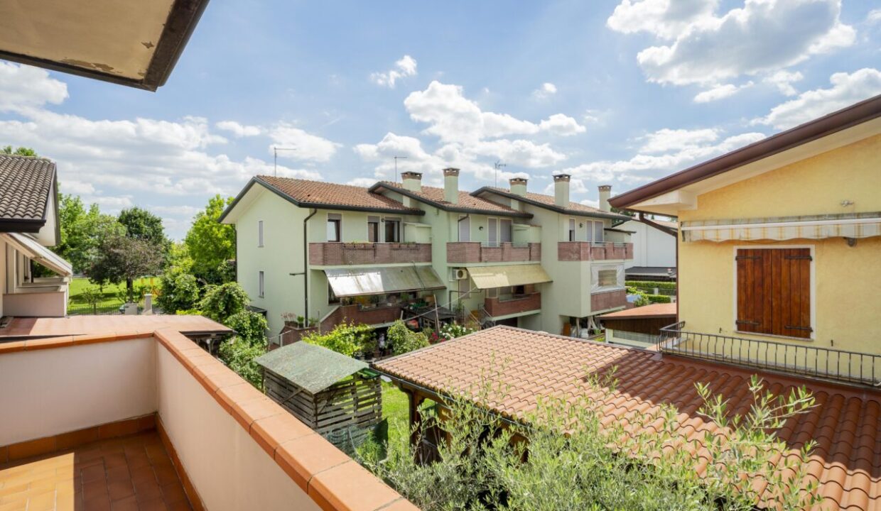 031 Poggiolo.