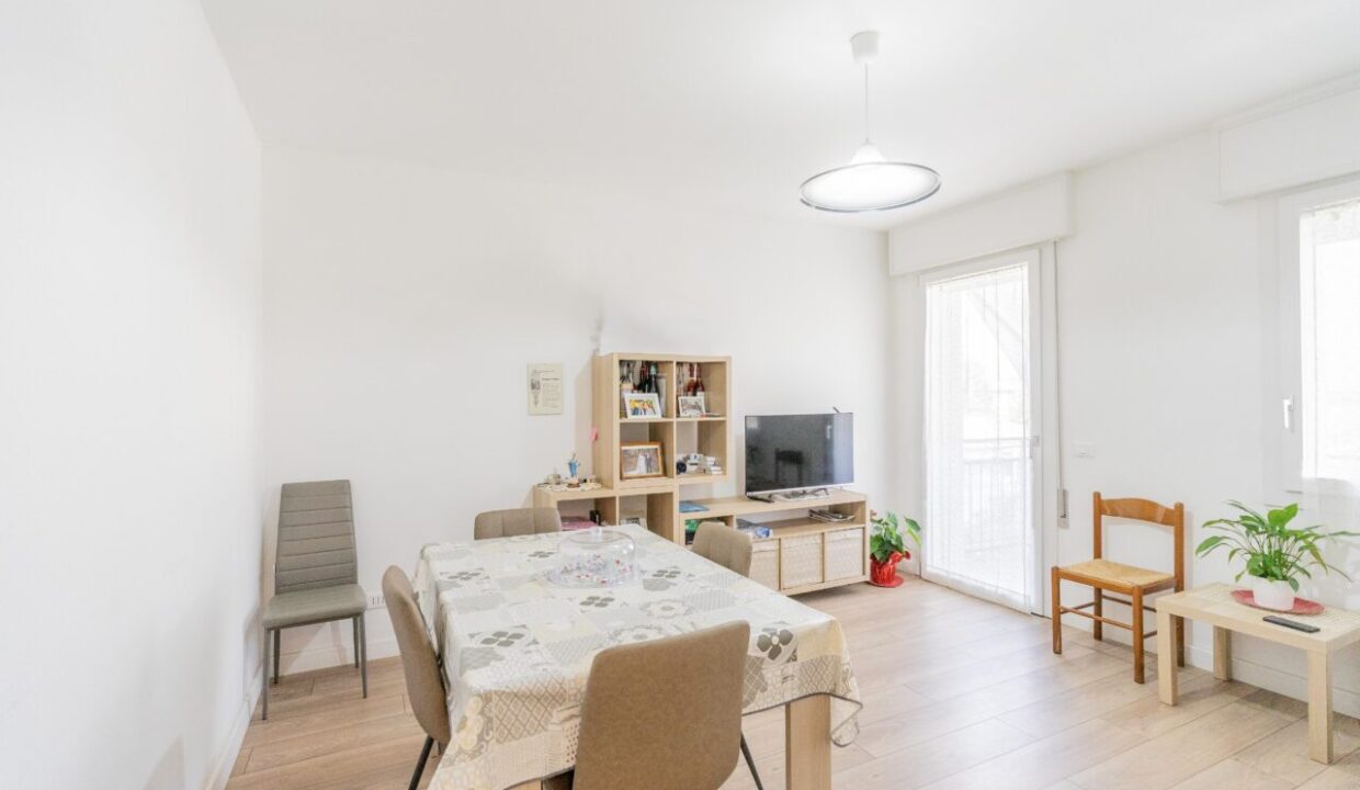 05Soggiorno-sala-da-pranzo