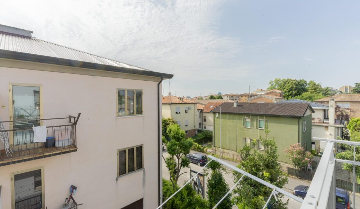 26Poggiolo