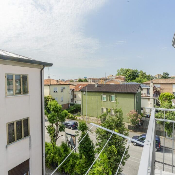 27Poggiolo