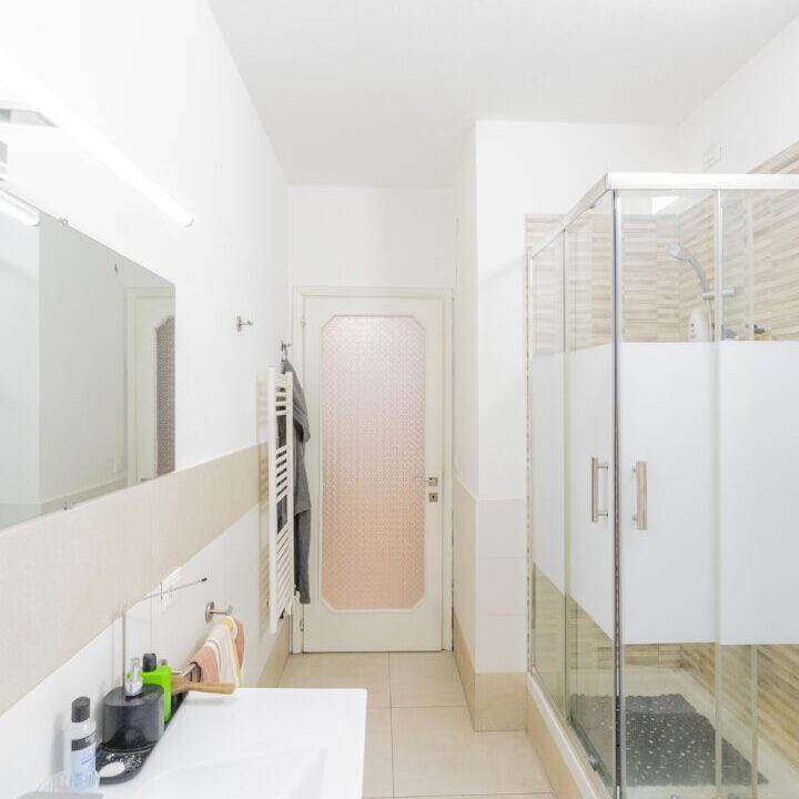 01bis bagno completo di doccia