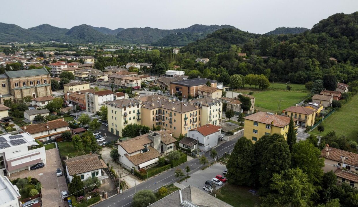 DCIM100MEDIADJI_0178.JPG